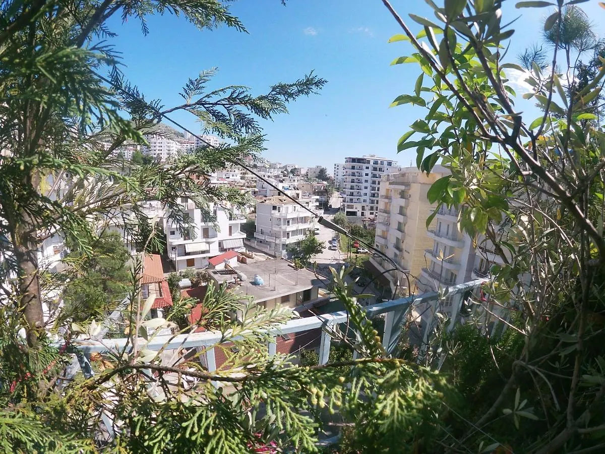 ساراندا Honey Apartments Near Promenade