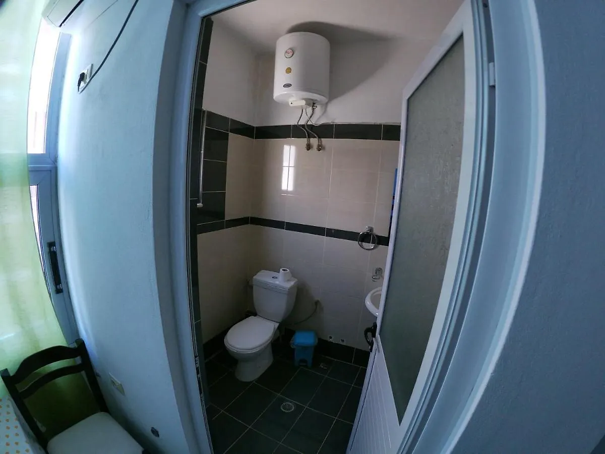 Honey Apartments Near Promenade Saranda 0*,  Albanie